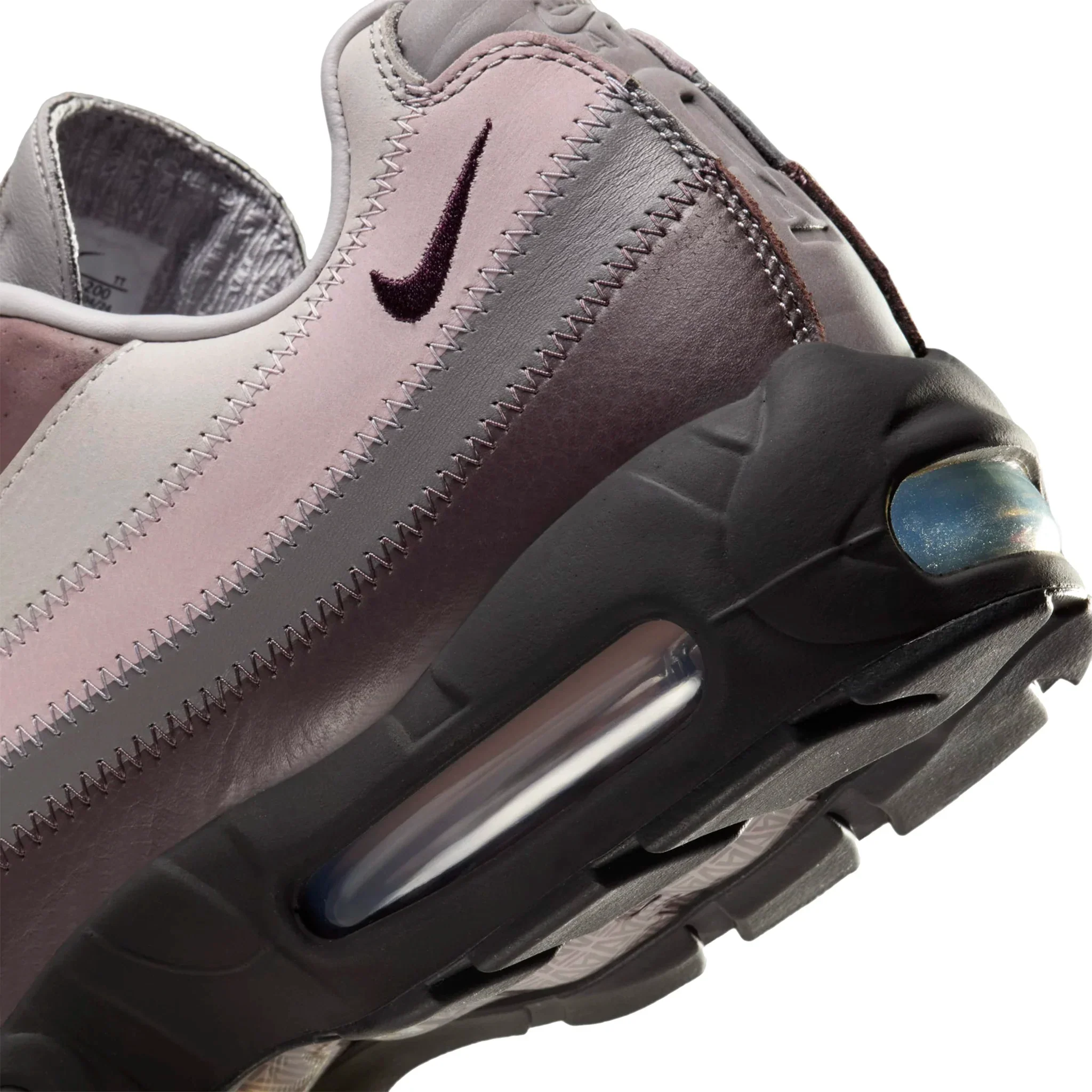A Ma Maniére x Nike Air Max 95 While You Were Sleeping - Image 7