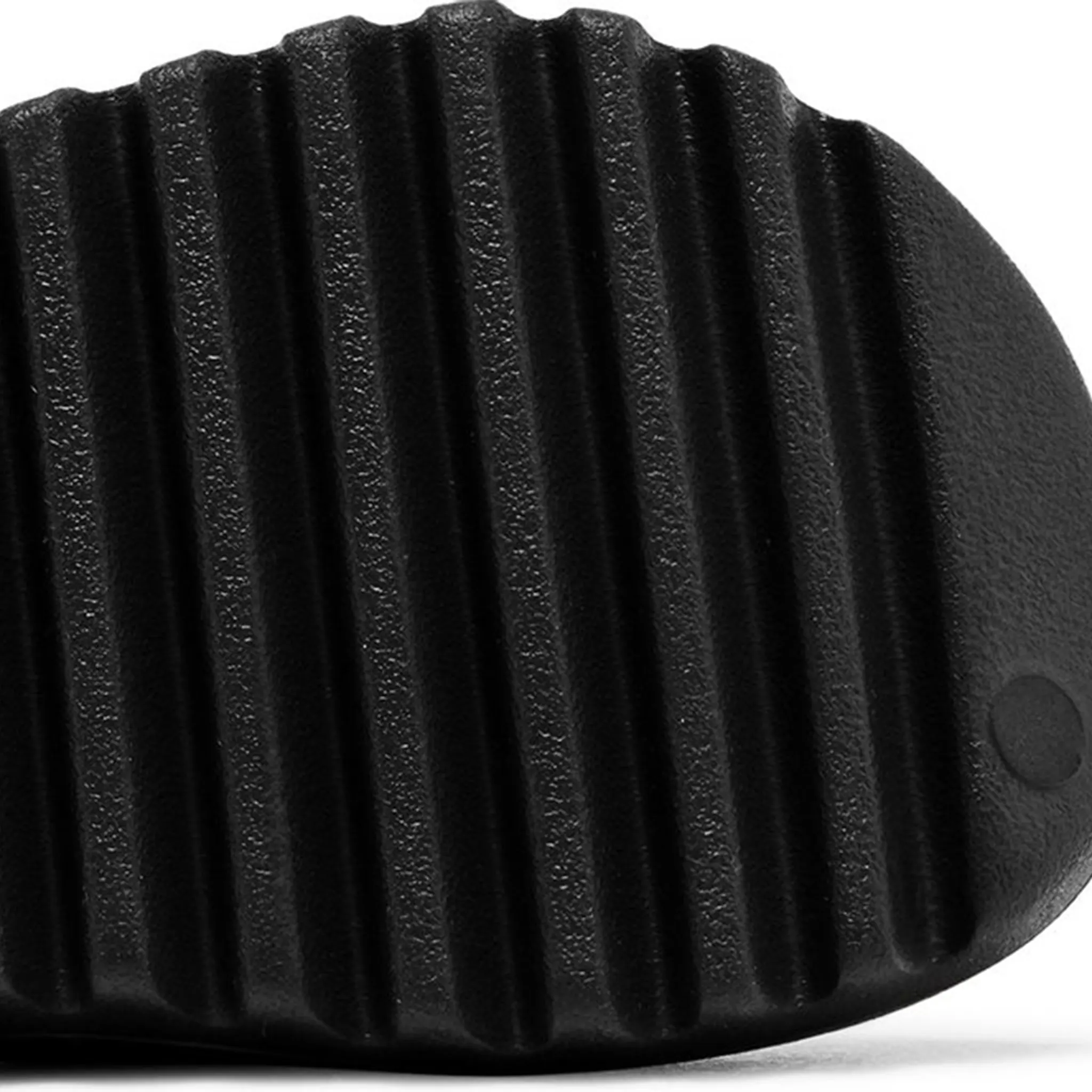 Adidas Yeezy Slide Kids Dark Onyx - Image 6