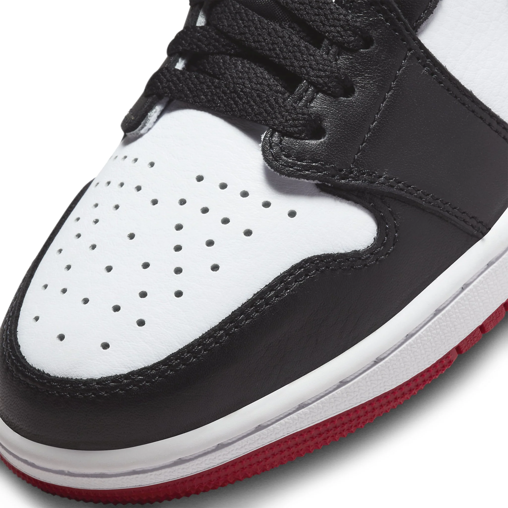 Air Jordan 1 Low Black Toe - Image 7