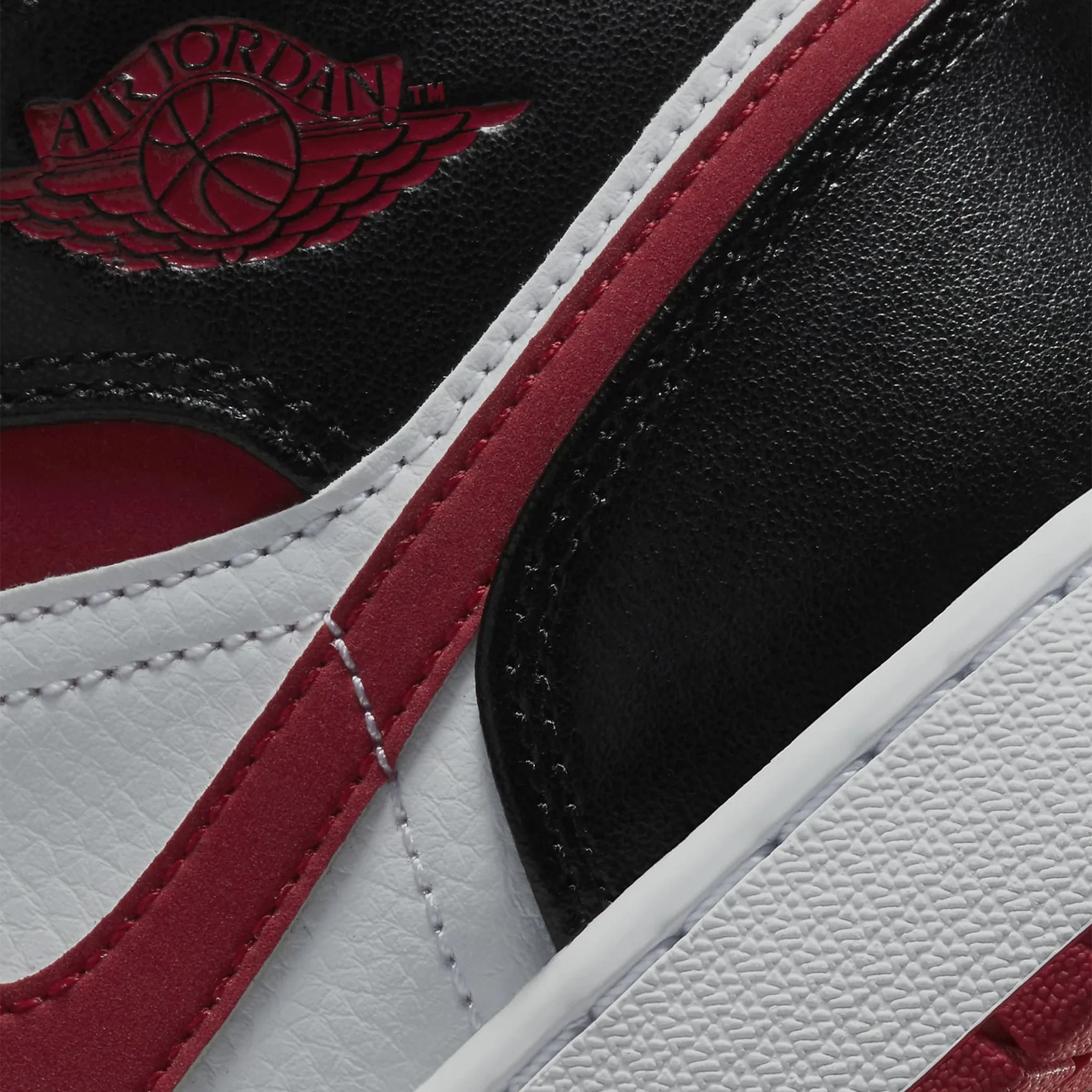 Air Jordan 1 Mid Gym Red Black White (GS) - Image 6
