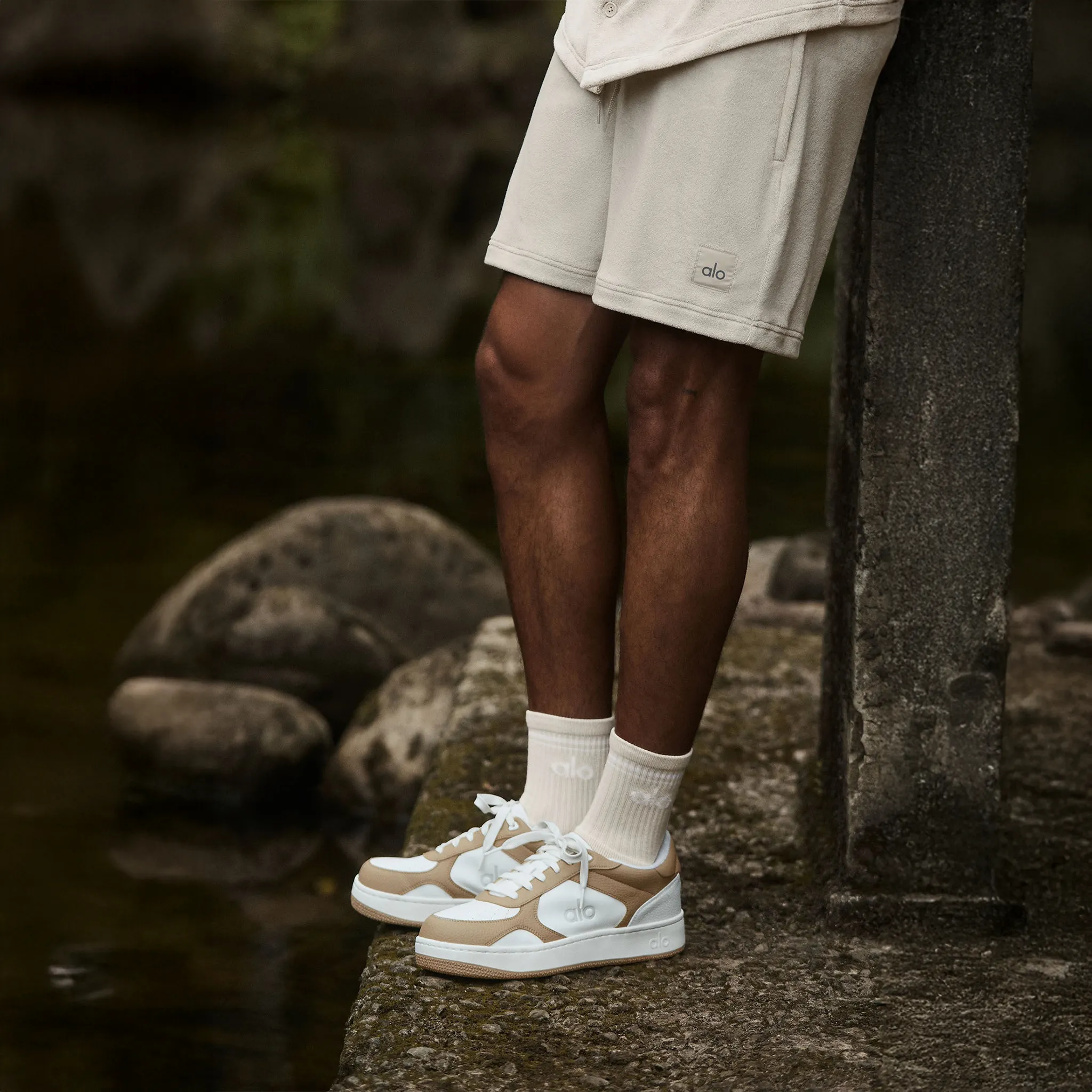 Alo Yoga Recovery Mode Gravel White Sneaker - Image 6