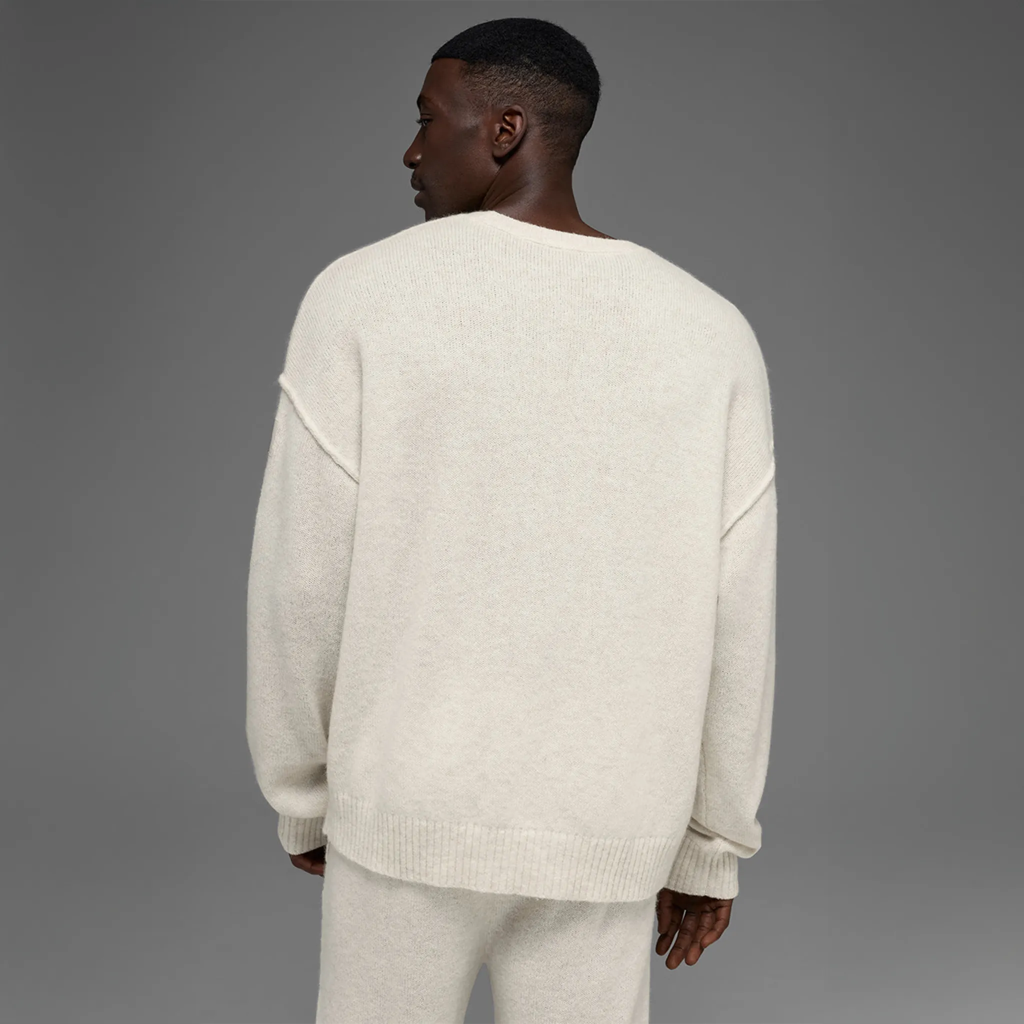 Alo Yoga Wool Cashmere New Class Bone Heather Crewneck - Image 2