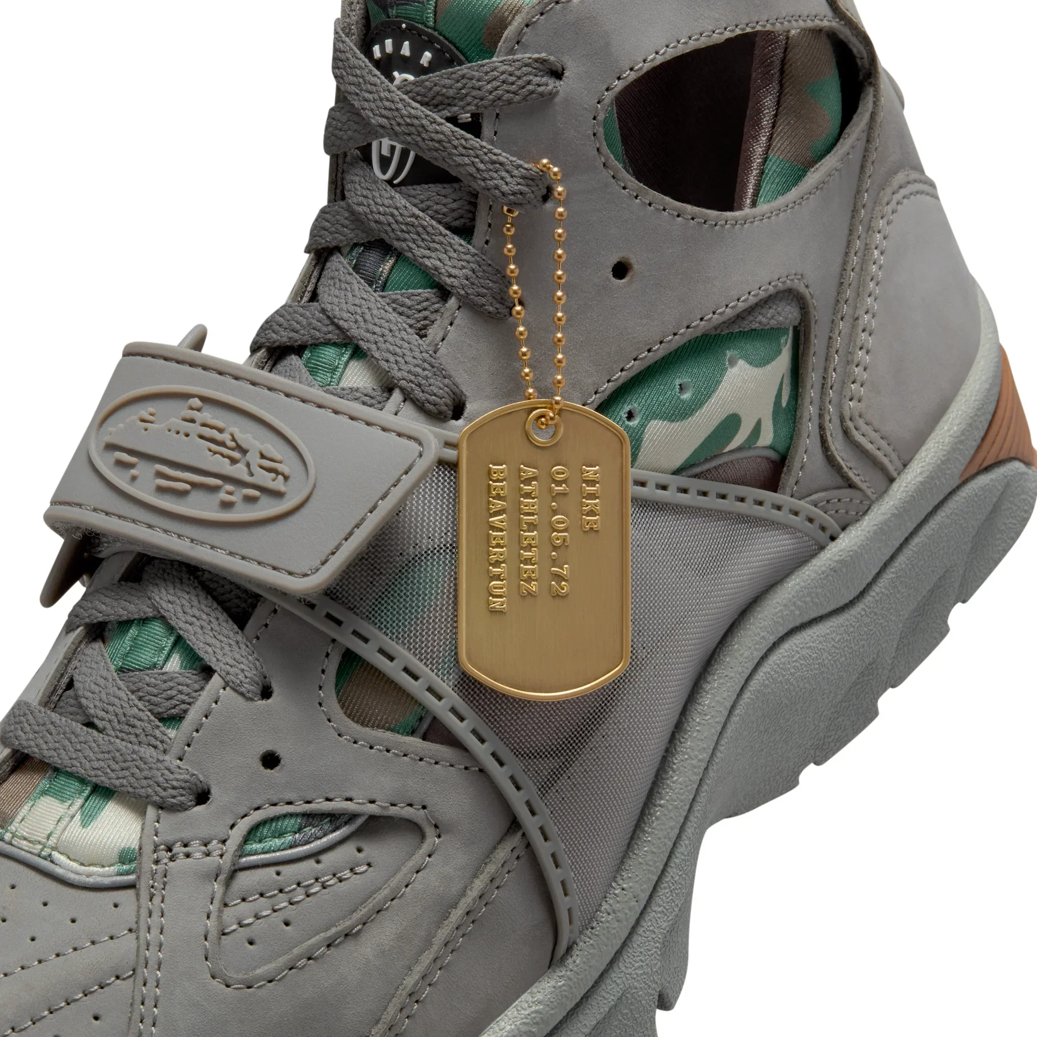 Corteiz x Nike Air Huarache Gully Grey - Image 9