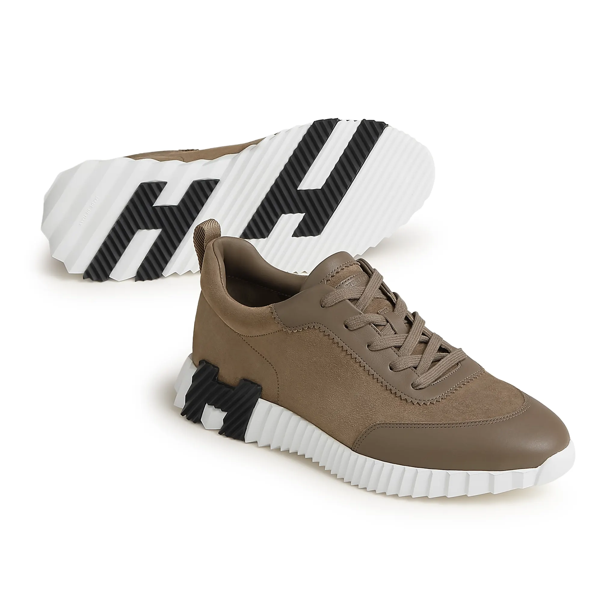 Hermès Paris Bouncing Calf Sneaker Étoupe - Image 4