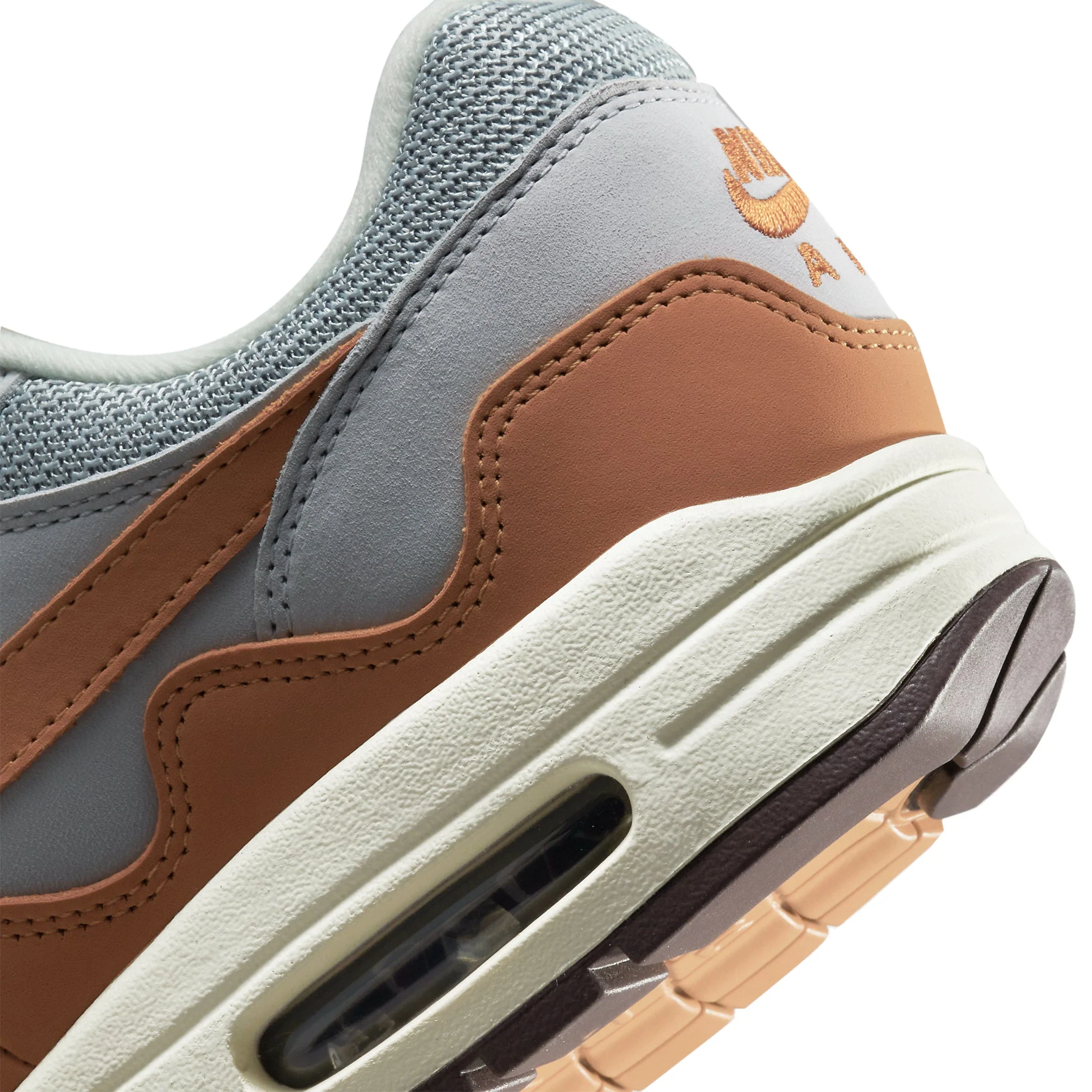 Nike Air Max 1 Patta Waves Monarch (With Bracelet) - Image 7