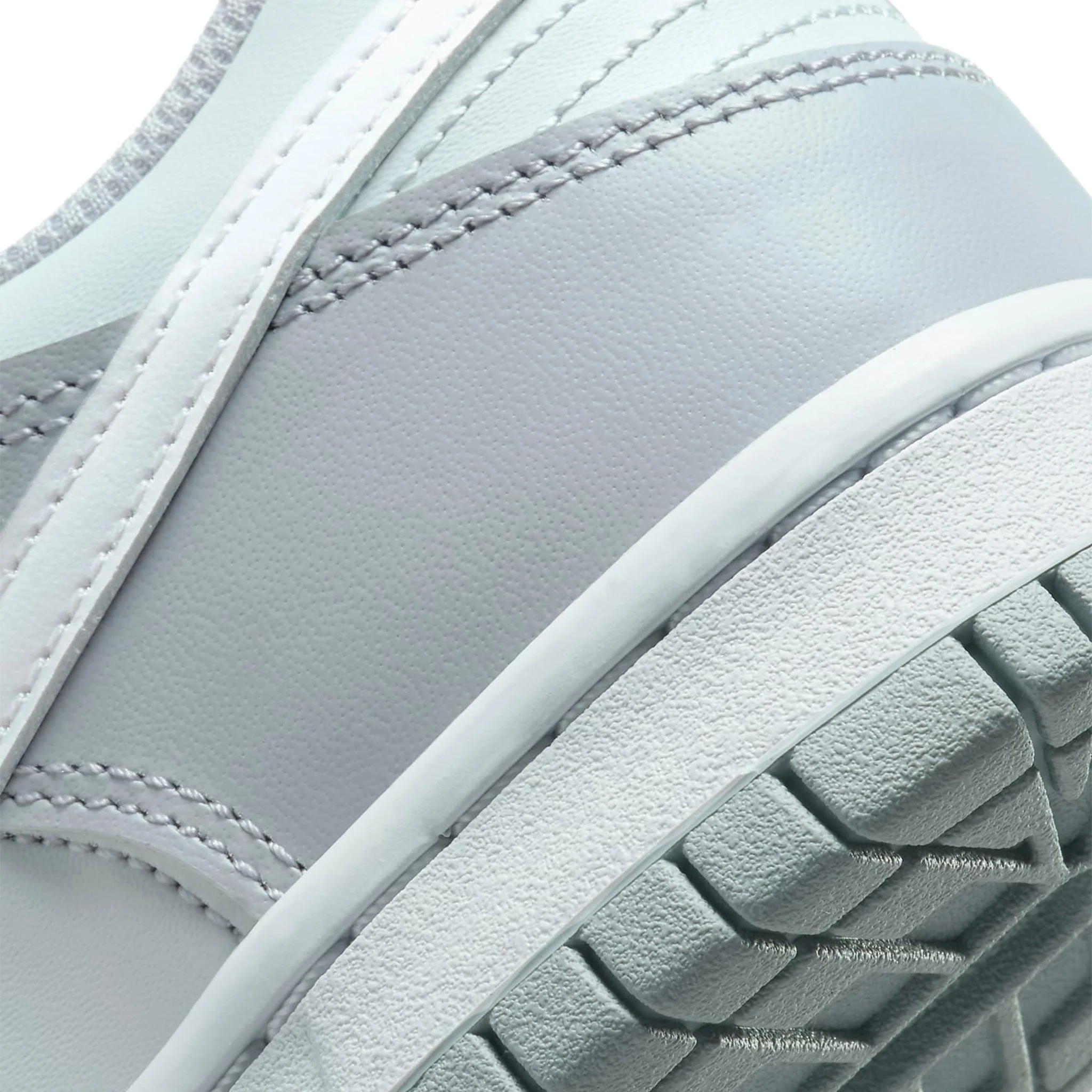 Nike Dunk Low Two-Toned Grey (GS) - Image 7