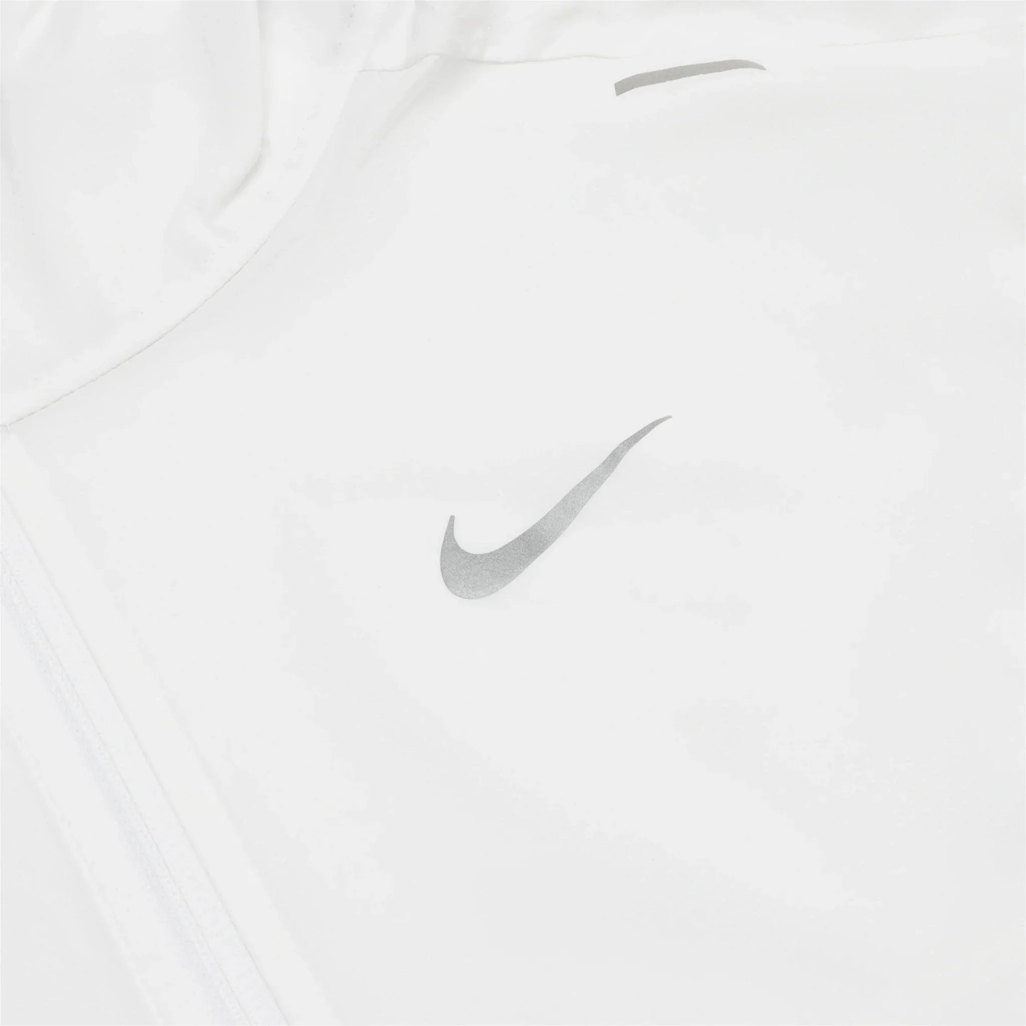 Nike Repel Packable White Windrunner Jacket - Image 3