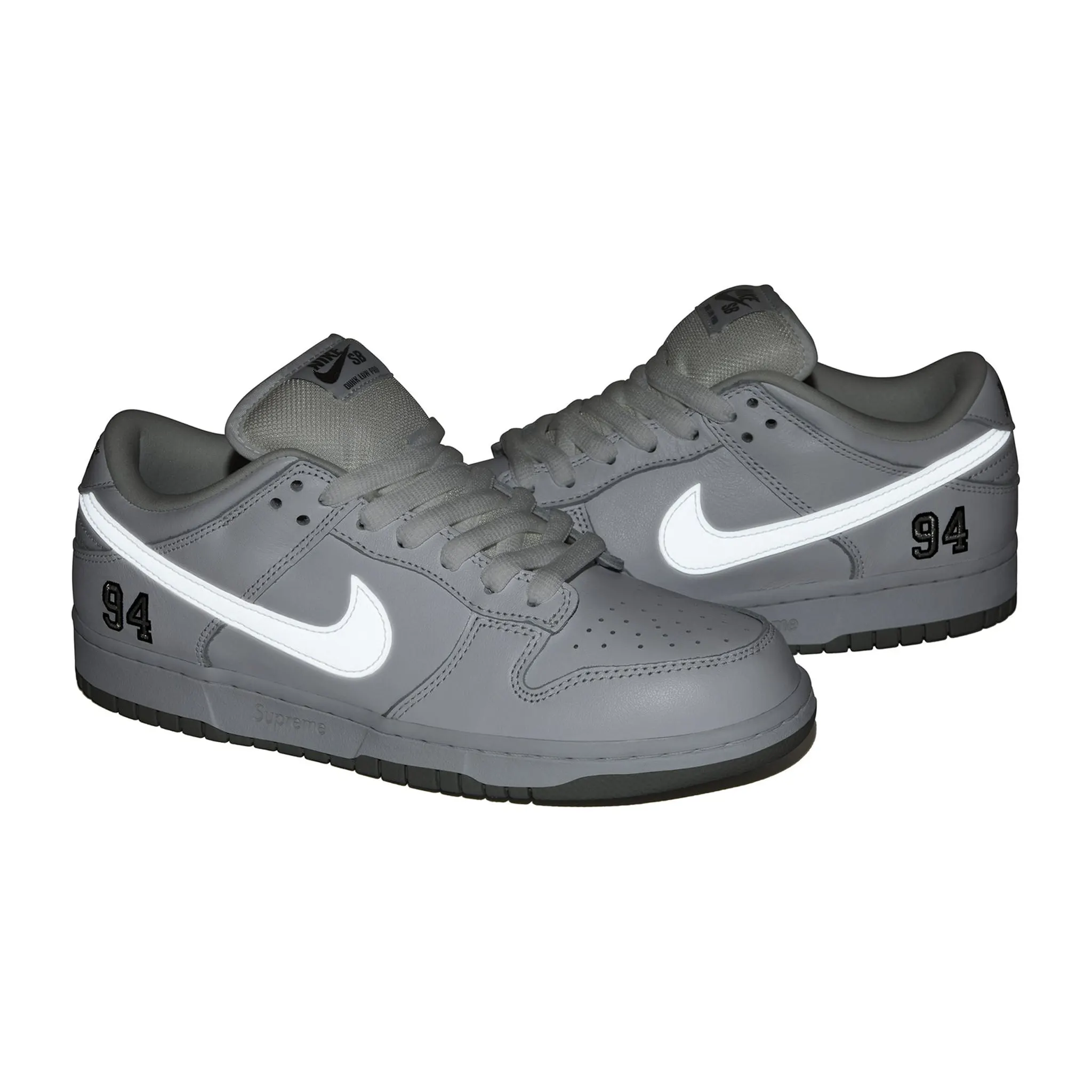 Supreme x Nike SB Dunk Low White - Image 6