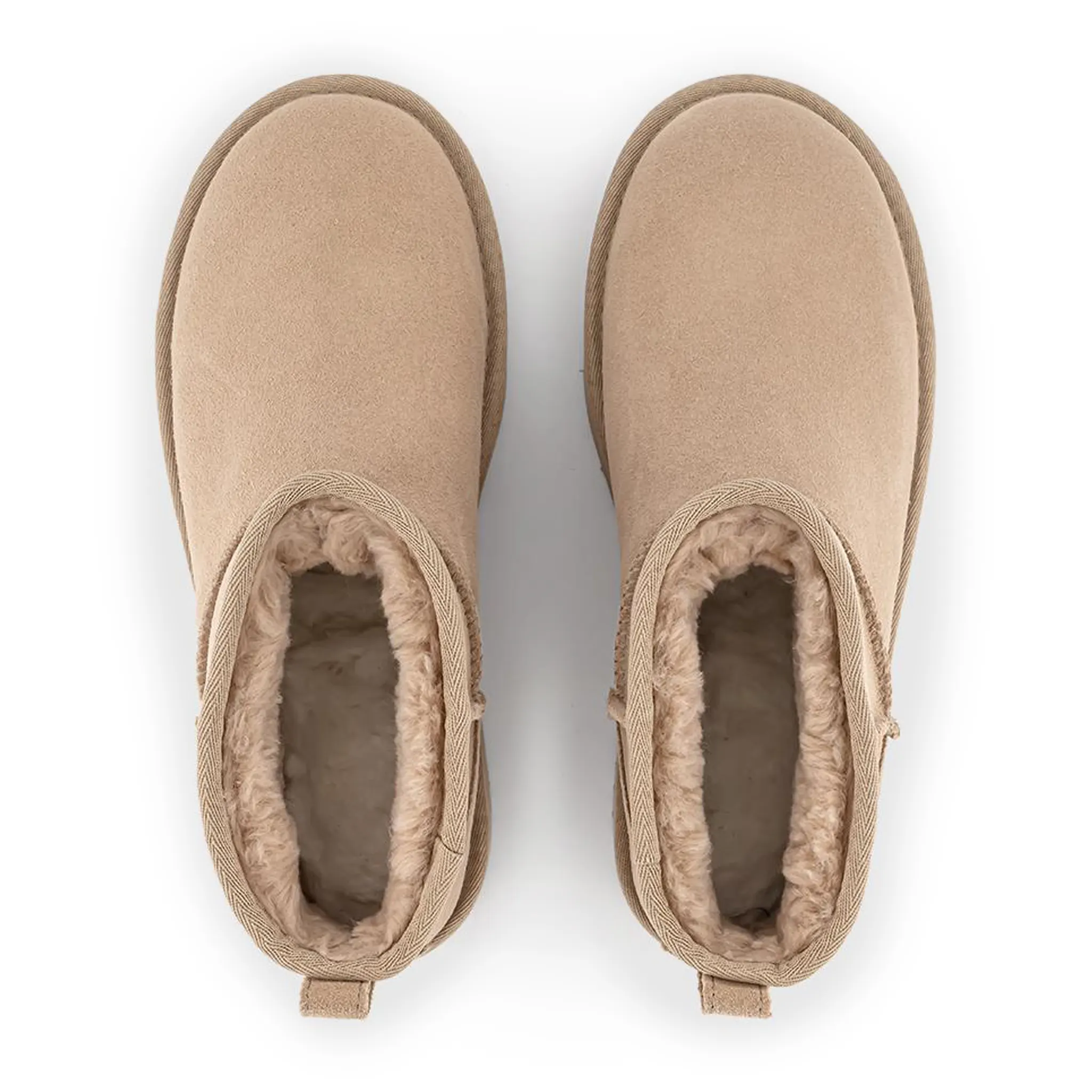UGG Classic Ultra Mini Platform Sand (W) - Image 3